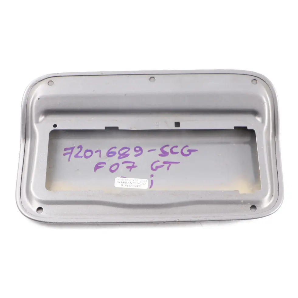 BMW F07 GT Tapa Combustible Gris Espacial Metalizado A52 - SKU 7201689-SCG - Número de pieza 7201689