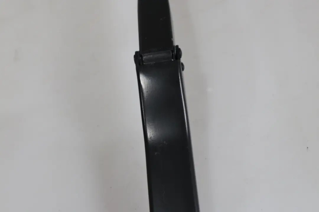 Brazo Limpiaparabrisas Lado Pasajero para BMW Serie Z4 E89 con número de pieza 7201870 BMW Serie Z4 E89 Brazo Limpiaparabrisas Lado Pasajero - SKU 7201870 - Número de pieza 7201870