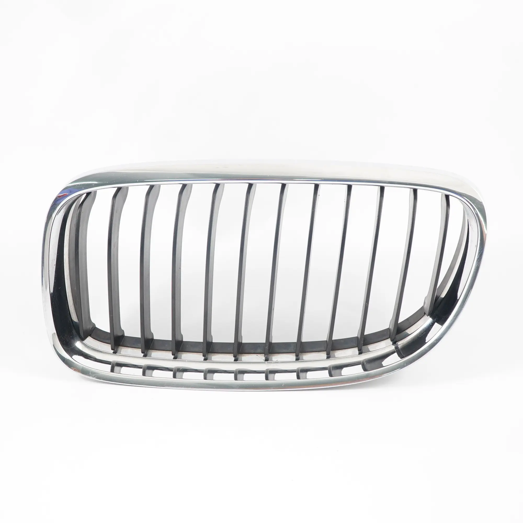BMW E90 E91 LCI Front Bumper Grille Chrome Trim Frame Left N/S 7201967