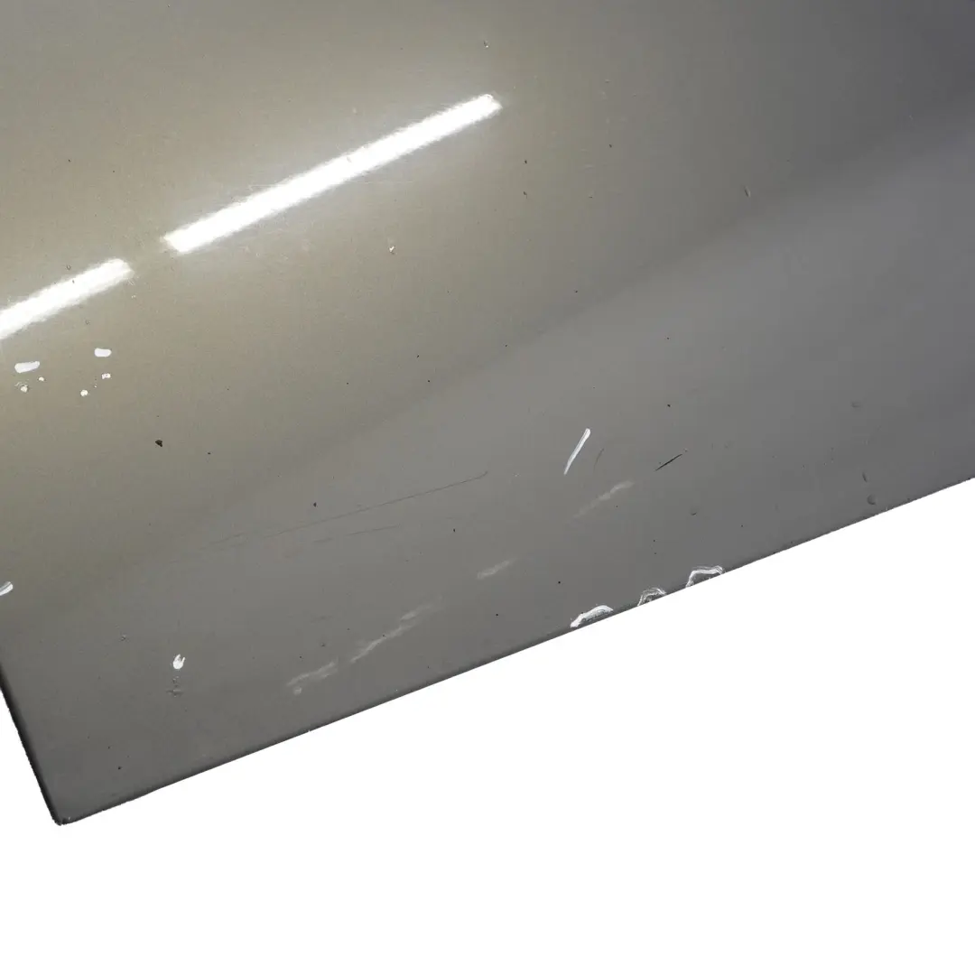 Puerta Delantera Izquierda Carcasa Puerta Stratus Metallic - 440 para BMW E63 E64 con número de pieza 7202075 BMW E63 E64 Puerta Delantera Izquierda Carcasa Puerta Stratus Metallic - 440 - SKU 7202075-SRT - Número de pieza 7202075