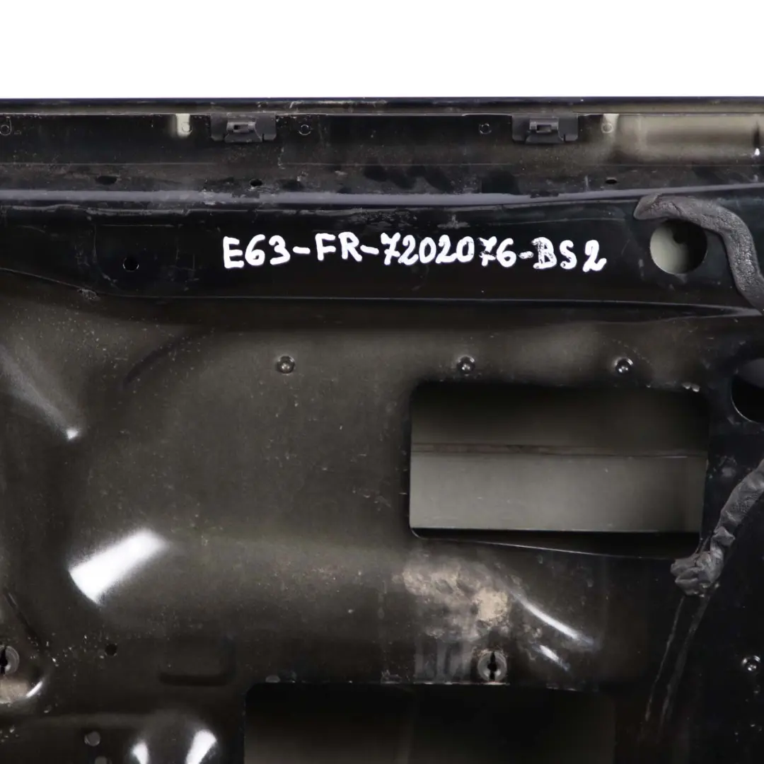 Door Front Right O/S Black Sapphire Metallic - 475 to BMW 6 Series E63 E64 with Part number 7202076 BMW 6 Series E63 E64 Door Front Right O/S Black Sapphire Metallic - 475 - SKU 7202076-BS2 - Part number 7202076