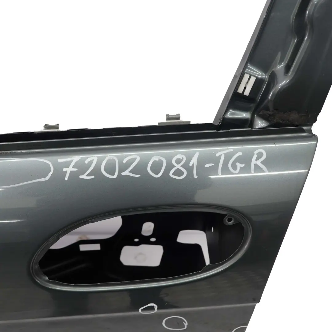 Porta Anteriore Sinistra Grigio Titanio II Metallizzato - A36 per BMW E65 E66 con numero di parte 7202081 BMW E65 E66 Porta Anteriore Sinistra Grigio Titanio II Metallizzato - A36 - SKU 7202081-TGR - Numero di parte 7202081