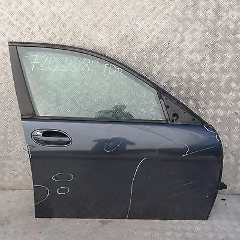 Drzwi prawe przednie przód toledoblau 482 do BMW E65 o numerze 7202082 BMW E65 Drzwi prawe przednie przód toledoblau 482 - SKU 7202082-TDB - Numer Części 7202082