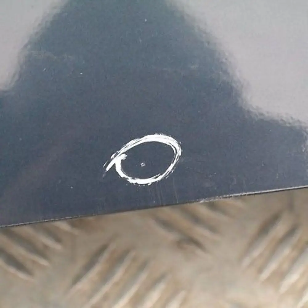 Passeggero Porta Anteriore Destra Blu Toledo Blu Metallizzato per BMW E65 E66 con numero di parte 7202082 BMW E65 E66 Passeggero Porta Anteriore Destra Blu Toledo Blu Metallizzato - SKU 7202082-TDB1 - Numero di parte 7202082