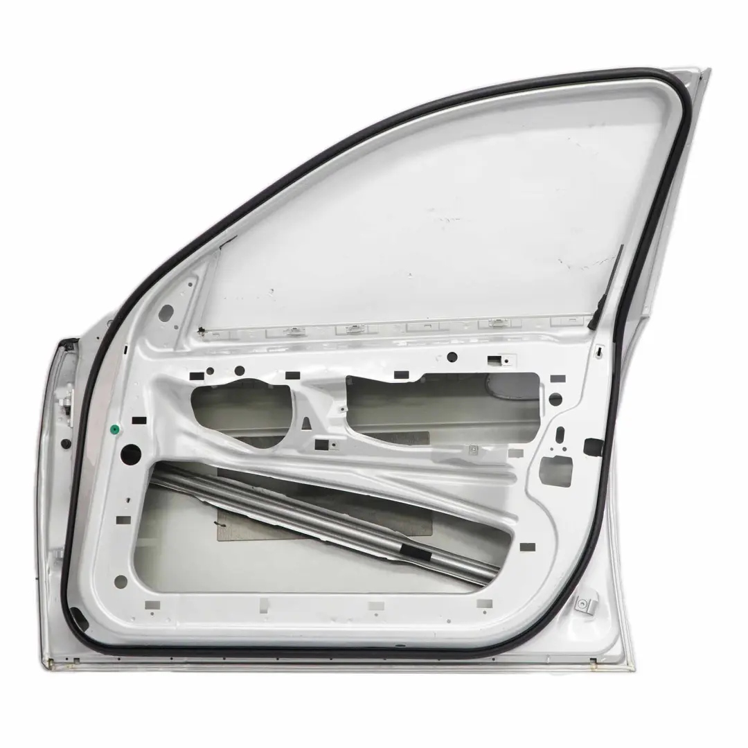 BMW E65 E66 Porte avant Droite Argent Titane Titan Argent Metallise - 354 - SKU 7202082-TS3 - Numéro de pièce 7202082