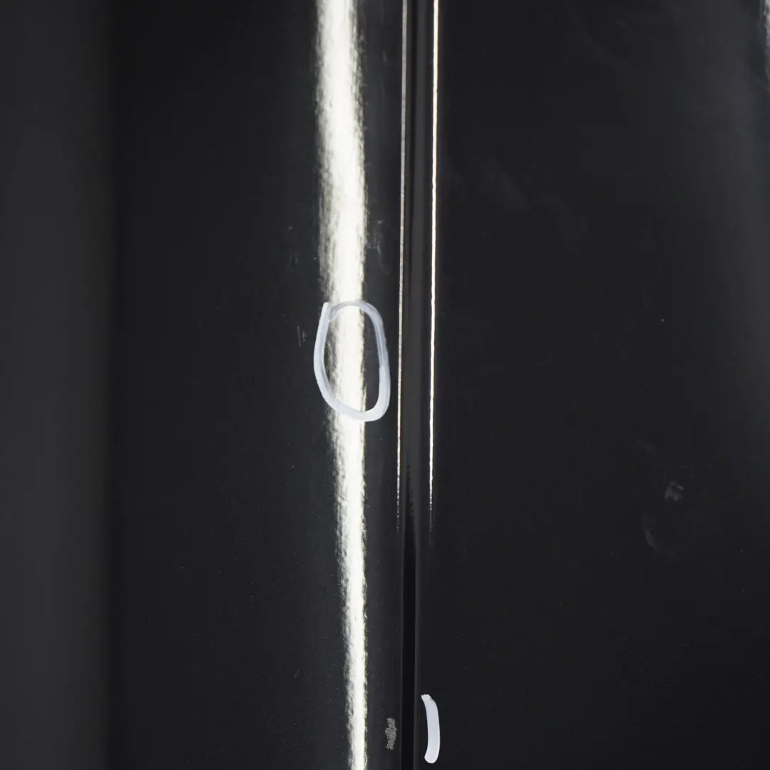 Tür hinten links Verkleidungsplatte Schwarz Saphir Metallic - 475 für BMW E65 mit Teilenummer 7202083 BMW E65 Tür hinten links Verkleidungsplatte Schwarz Saphir Metallic - 475 - SKU 7202083-BS1 - Teilenummer 7202083