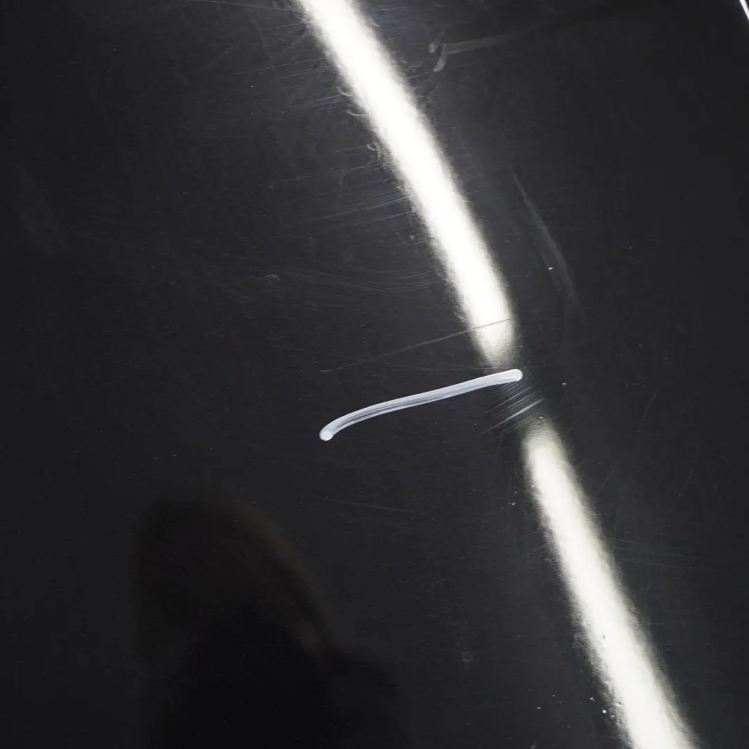 Panneau d'habillage de porte arrière gauche noir saphir métallisé - 475 pour BMW E65 à propos du numéro de pièce 7202083 BMW E65 Panneau d'habillage de porte arrière gauche noir saphir métallisé - 475 - SKU 7202083-BS1 - Numéro de pièce 7202083