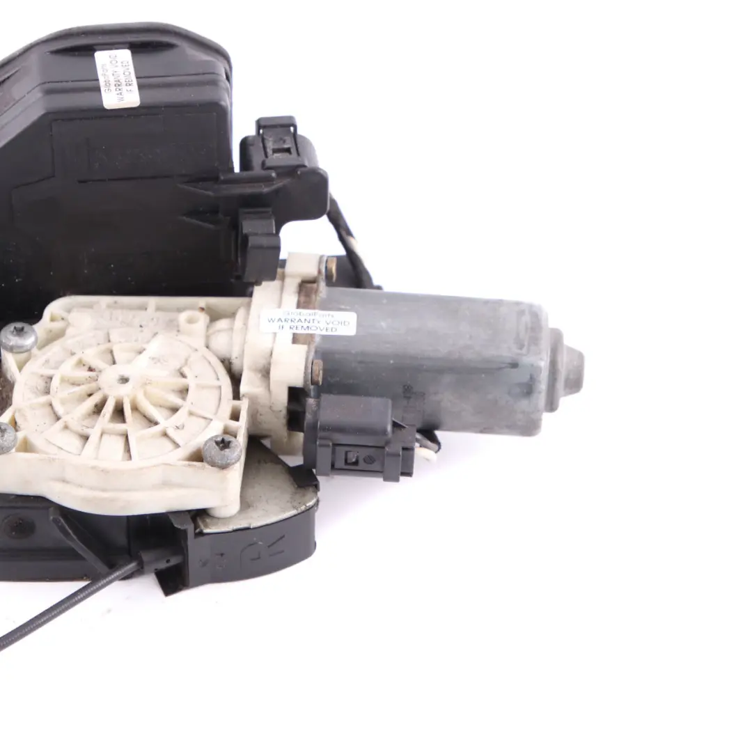 Serrure porte arrière droite Accès au confort Fermeture en douceur pour BMW E65 E66 à propos du numéro de pièce 7202138 BMW E65 E66 Serrure porte arrière droite Accès au confort Fermeture en douceur - SKU 7202138 - Numéro de pièce 7202138