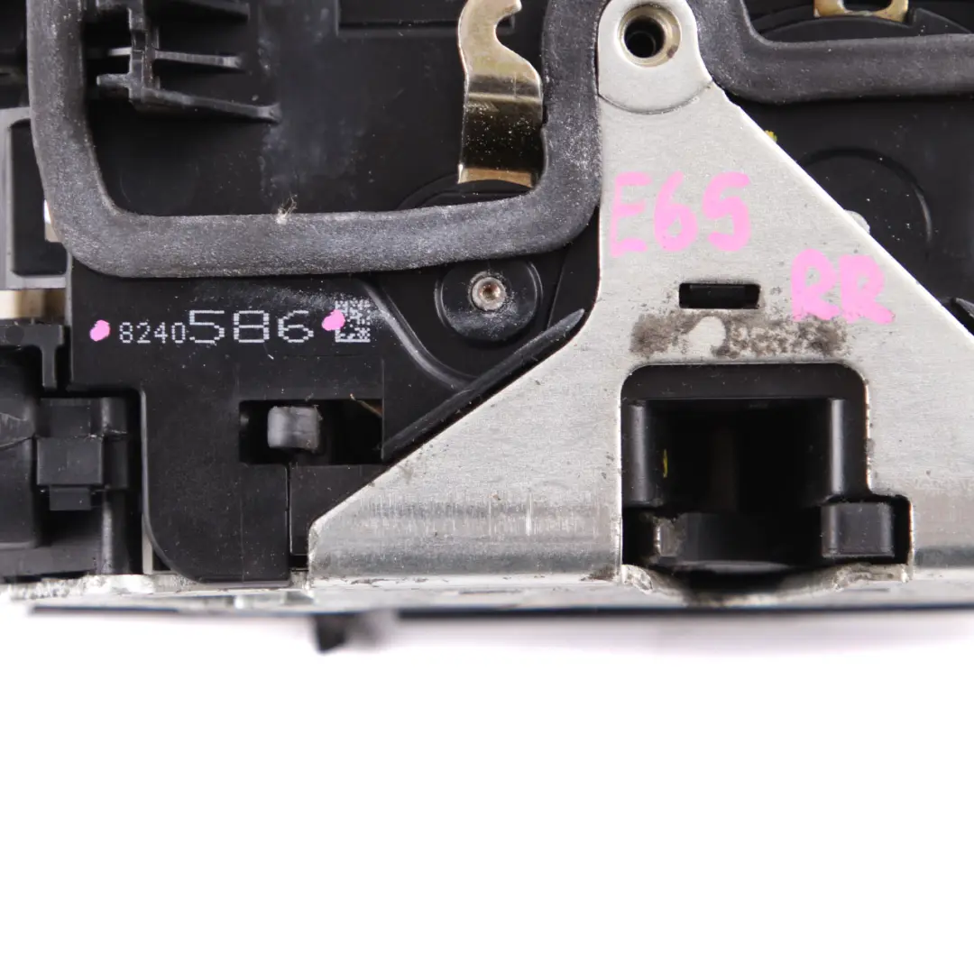 Cerradura de la puerta trasera derecha para BMW E65 E66 con número de pieza 7202138 BMW E65 E66 Cerradura de la puerta trasera derecha - SKU 7202138 - Número de pieza 7202138