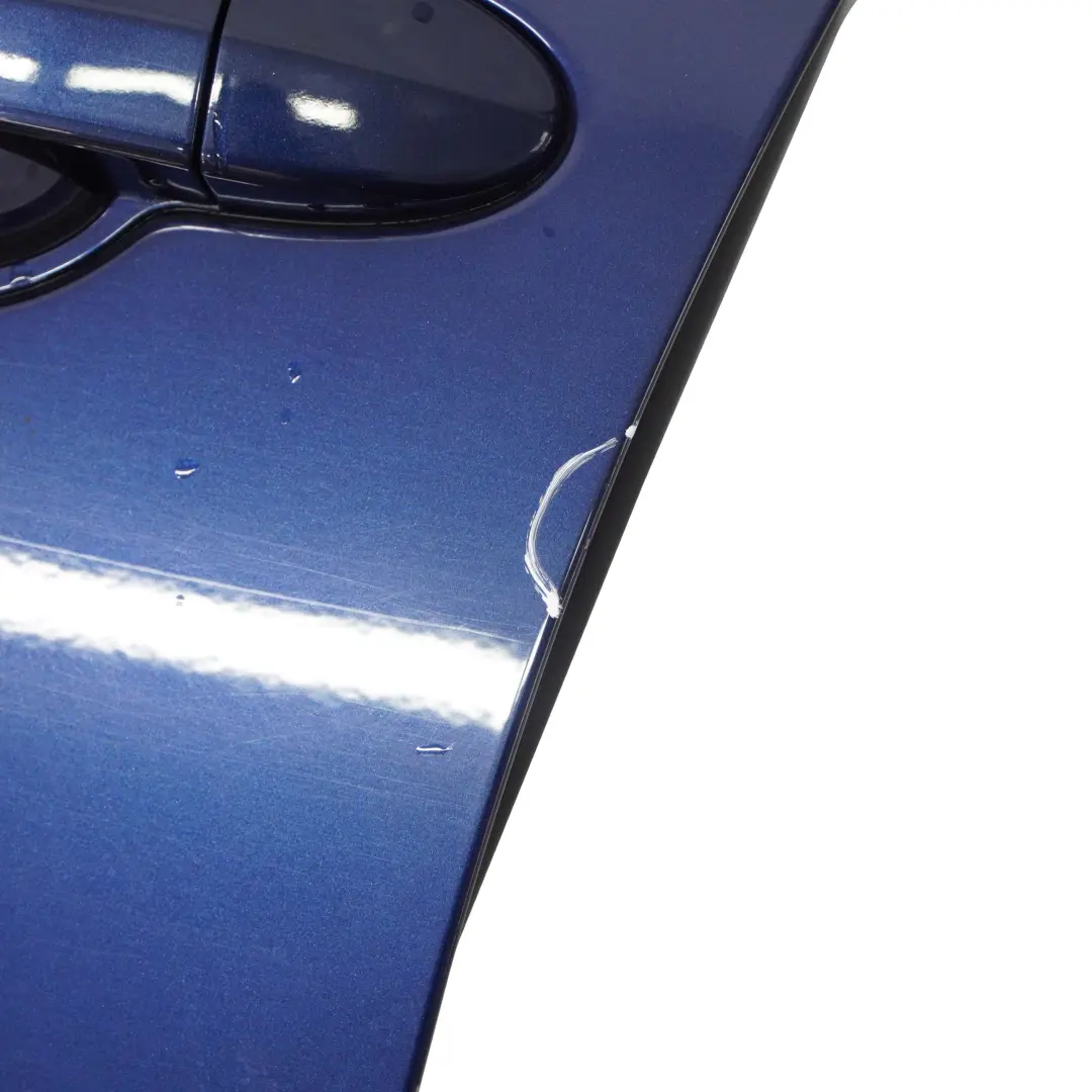 Puerta Delantera Izquierda Tiefseeblau Deep Sea Blue Metallic - A76 para BMW E60 E61 con número de pieza 7202339 BMW E60 E61 Puerta Delantera Izquierda Tiefseeblau Deep Sea Blue Metallic - A76 - SKU 7202339-DSB3 - Número de pieza 7202339