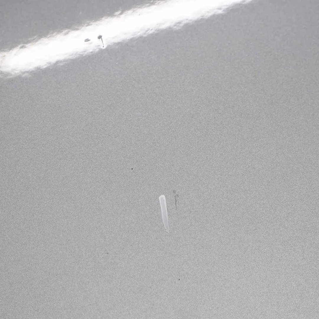 Puerta Delantera Izquierda Silbergrau Gris Plata Metalizado - A08 para BMW E60 E61 con número de pieza 7202339 BMW E60 E61 Puerta Delantera Izquierda Silbergrau Gris Plata Metalizado - A08 - SKU 7202339-SBG - Número de pieza 7202339