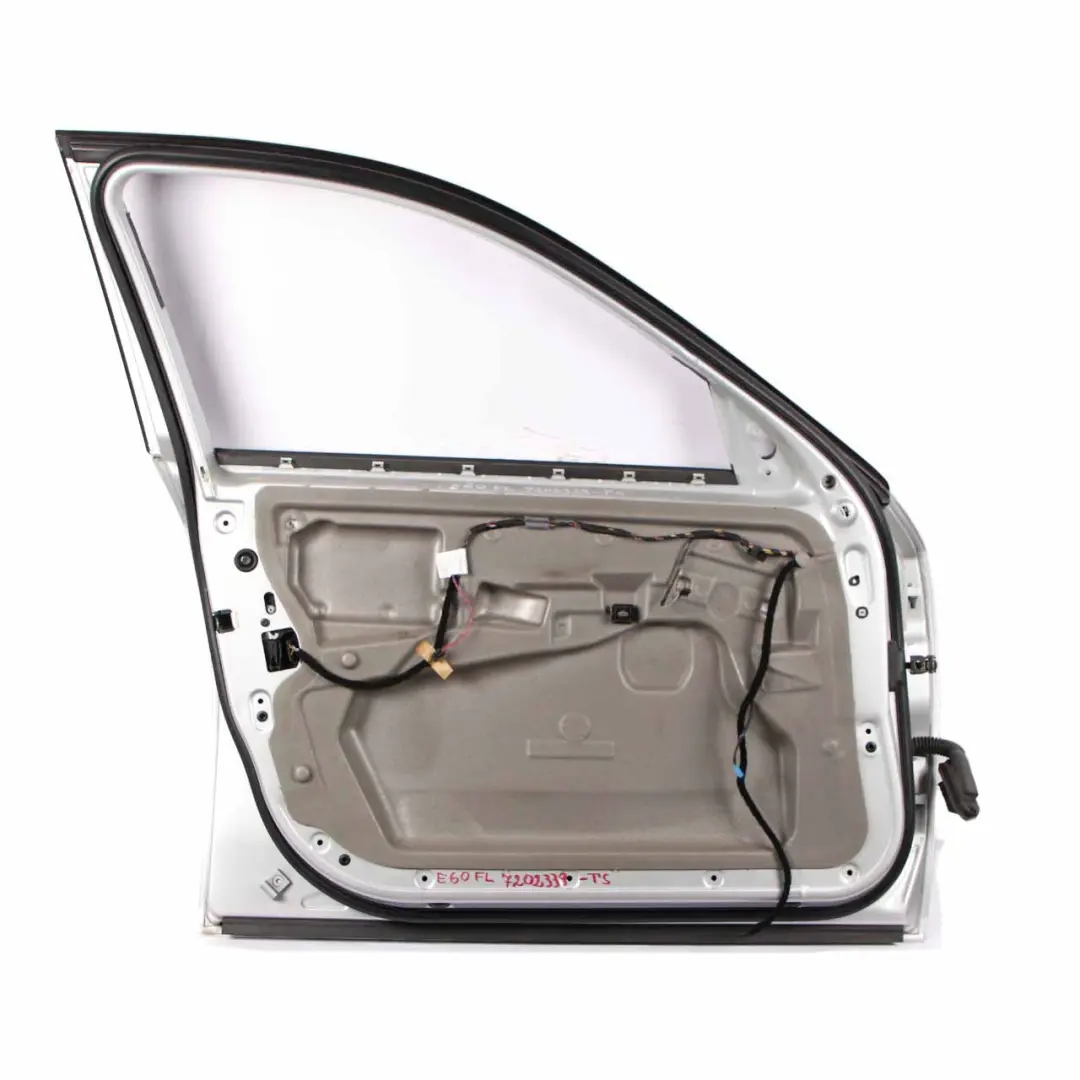 Door Front Left N/S Titansilber Silver Metallic - 354 to BMW E60 E61 with Part number 7202339 BMW E60 E61 Door Front Left N/S Titansilber Silver Metallic - 354 - SKU 7202339-TS - Part number 7202339
