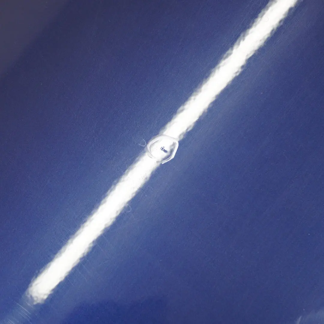 Porta Anteriore Destra Blu Acque Profonde Blu Metallizzato - A76 per BMW E60 E61 2 con numero di parte 7202340 BMW E60 E61 2 Porta Anteriore Destra Blu Acque Profonde Blu Metallizzato - A76 - SKU 7202340-DSB2 - Numero di parte 7202340