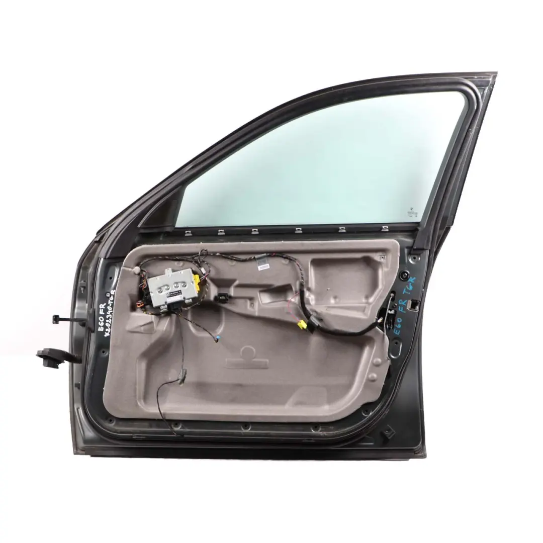 Door Front Right O/S Titangrau Titan Grey Metallic II - 892 to BMW 5 E60 E61 with Part number 7202340 BMW 5 E60 E61 Door Front Right O/S Titangrau Titan Grey Metallic II - 892 - SKU 7202340-TGR - Part number 7202340