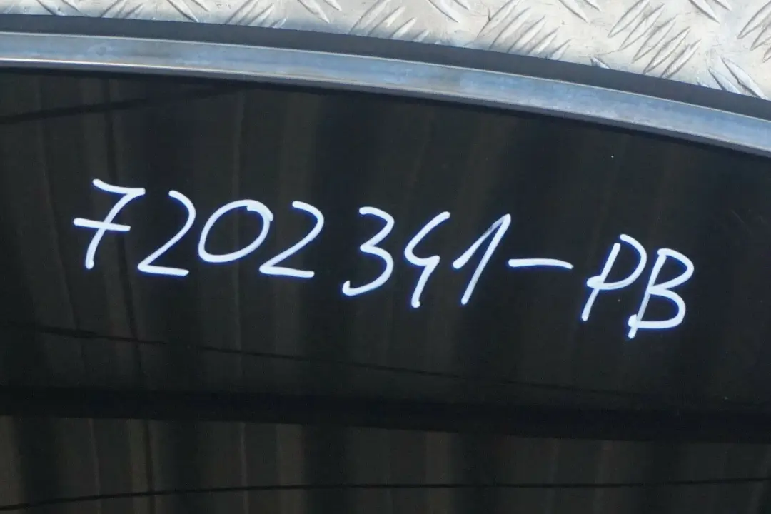 Fahrerseite Tür hinten links Platinbronze Platinum Bronze für BMW 5 E60 E60 LCI mit Teilenummer 7202341 BMW 5 E60 E60 LCI Fahrerseite Tür hinten links Platinbronze Platinum Bronze - SKU 7202341-PB - Teilenummer 7202341