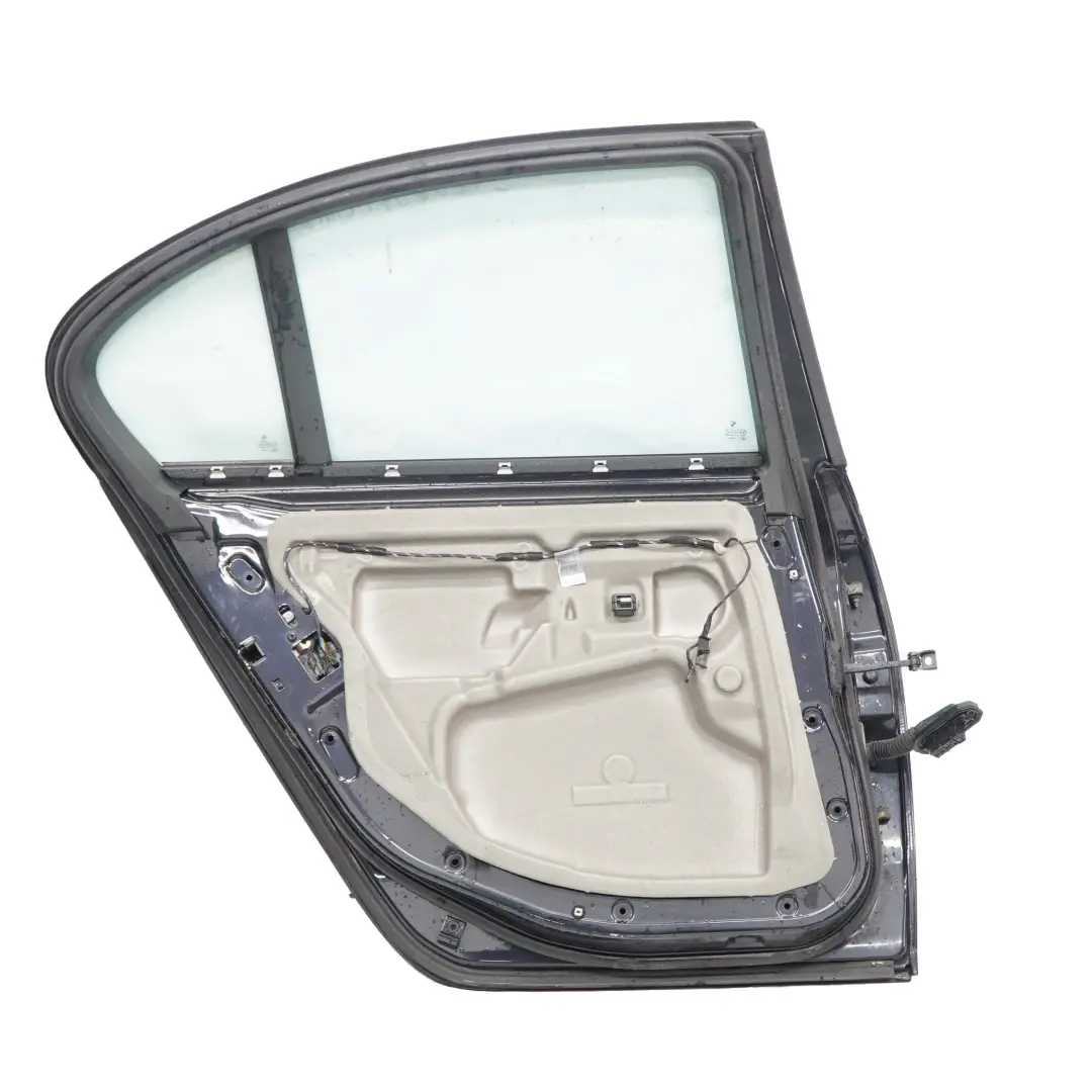 Puerta Trasera IzquierdaBMW E60 Carbonschwarz Carbon Black Metallic - 416 para con número de pieza 7202341 Puerta Trasera IzquierdaBMW E60 Carbonschwarz Carbon Black Metallic - 416 - SKU 7202341-CAR3 - Número de pieza 7202341