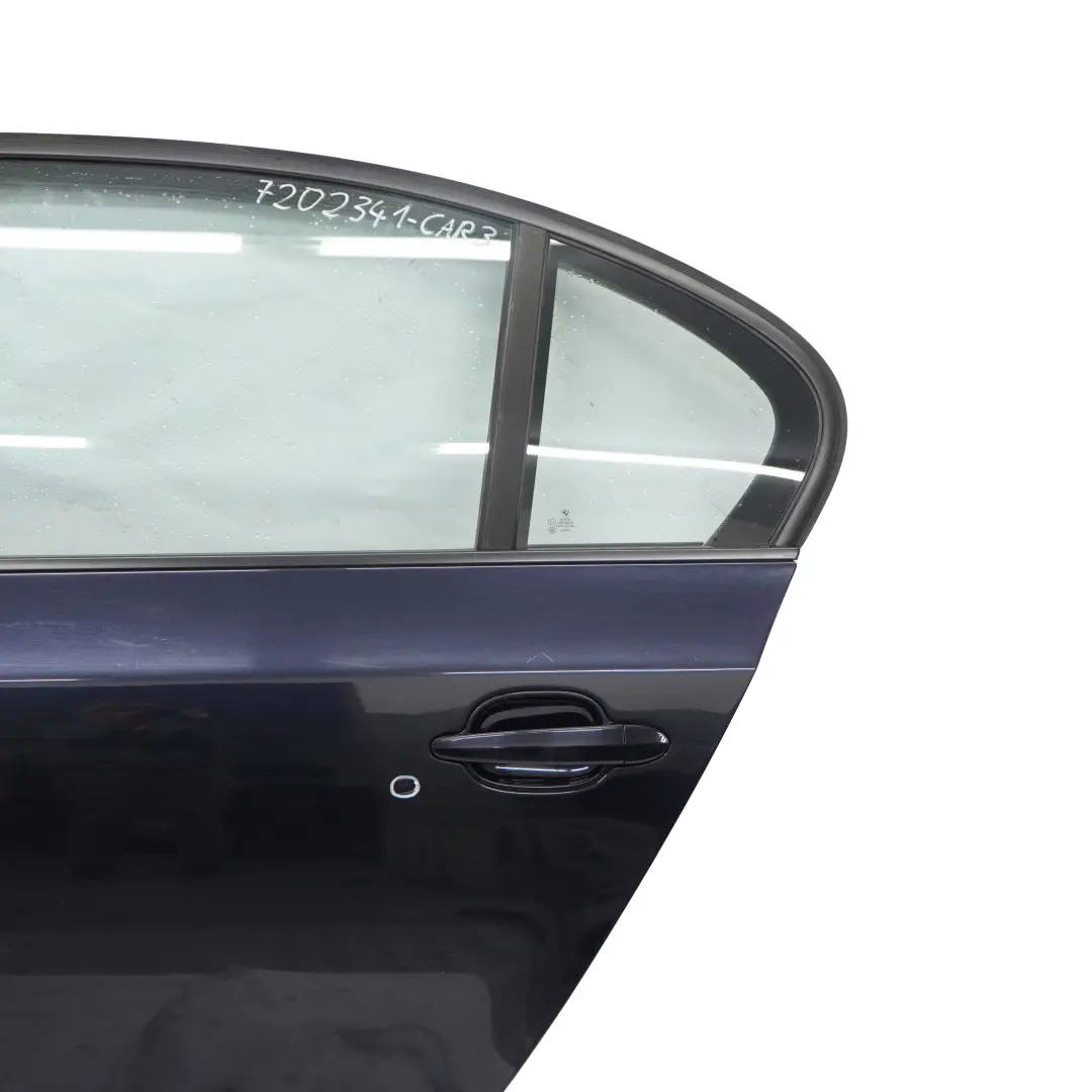 Puerta Trasera IzquierdaBMW E60 Carbonschwarz Carbon Black Metallic - 416 para con número de pieza 7202341 Puerta Trasera IzquierdaBMW E60 Carbonschwarz Carbon Black Metallic - 416 - SKU 7202341-CAR3 - Número de pieza 7202341
