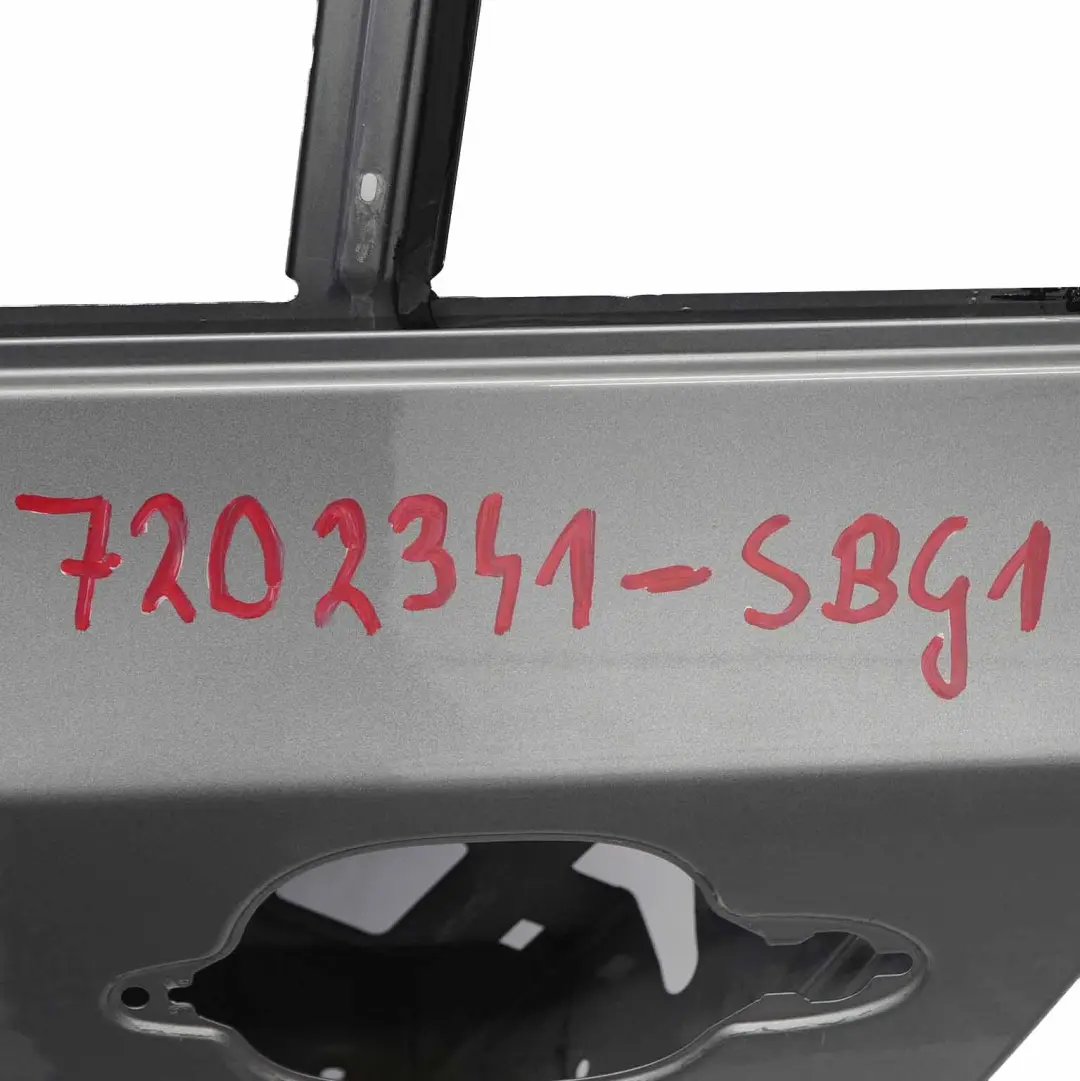 BMW E60 Pannello posteriore sinistro della porta Silbergrau Grigio Argento - A08 - SKU 7202341-SBG1 - Numero di parte 7202341