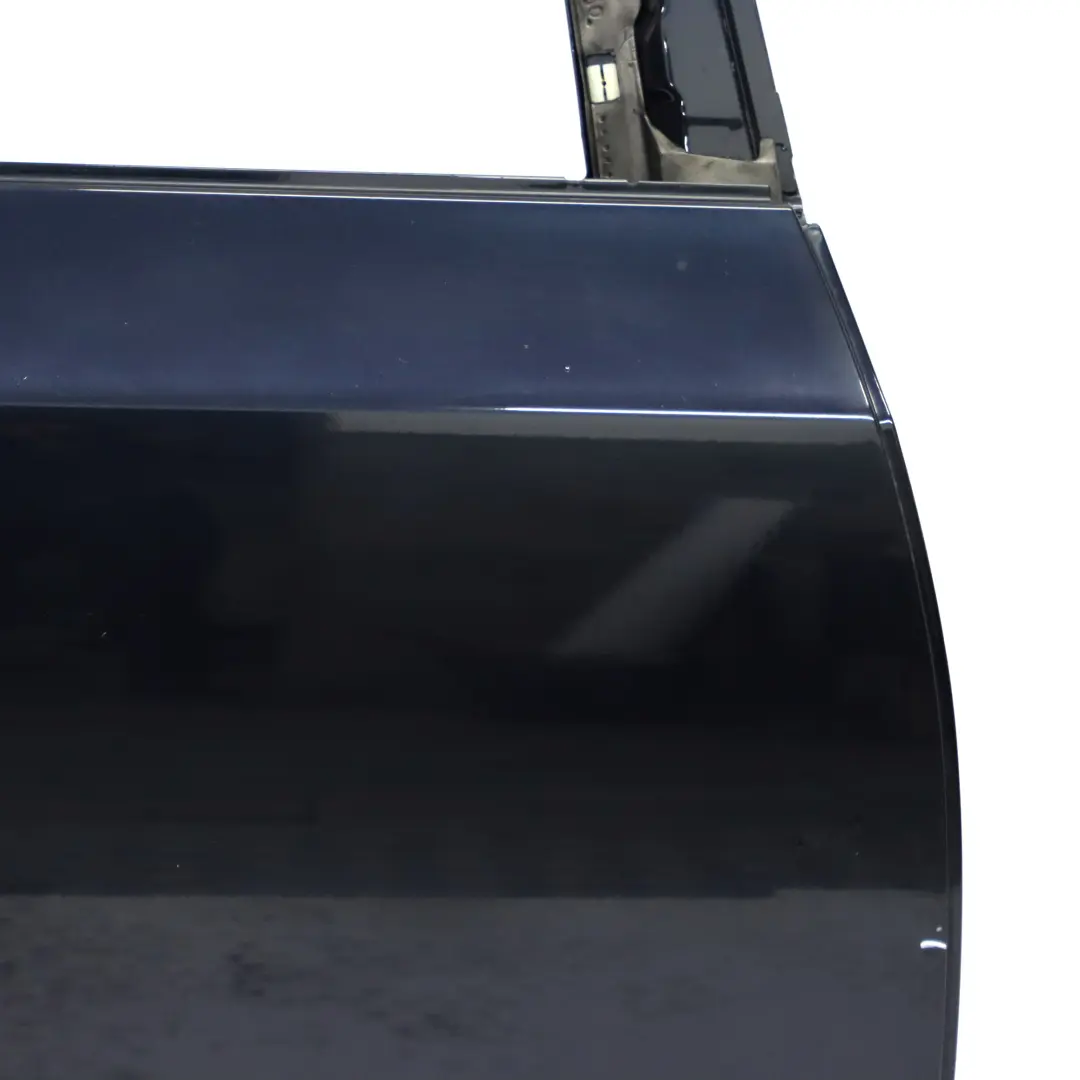 Tür Hinten Rechts Carbonschwarz Carbon Schwarz Metallic - 416 für BMW E60 mit Teilenummer 7202342 BMW E60 Tür Hinten Rechts Carbonschwarz Carbon Schwarz Metallic - 416 - SKU 7202342-CAR1 - Teilenummer 7202342