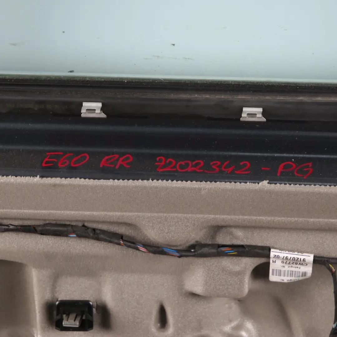 BMW E60 Door Rear Right O/S Platingrau Platinum Grey Metallic - A68 - SKU 7202342-PG - Part number 7202342