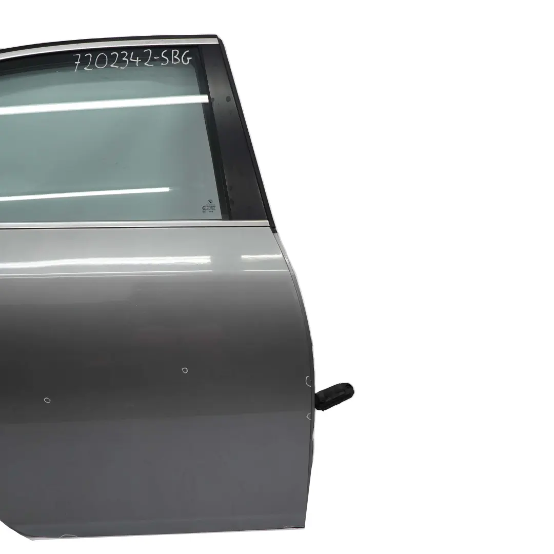 Tür Hinten Rechts Silbergrau Silber Grau Metallic - A08 für BMW E60 mit Teilenummer 7202342 BMW E60 Tür Hinten Rechts Silbergrau Silber Grau Metallic - A08 - SKU 7202342-SBG - Teilenummer 7202342