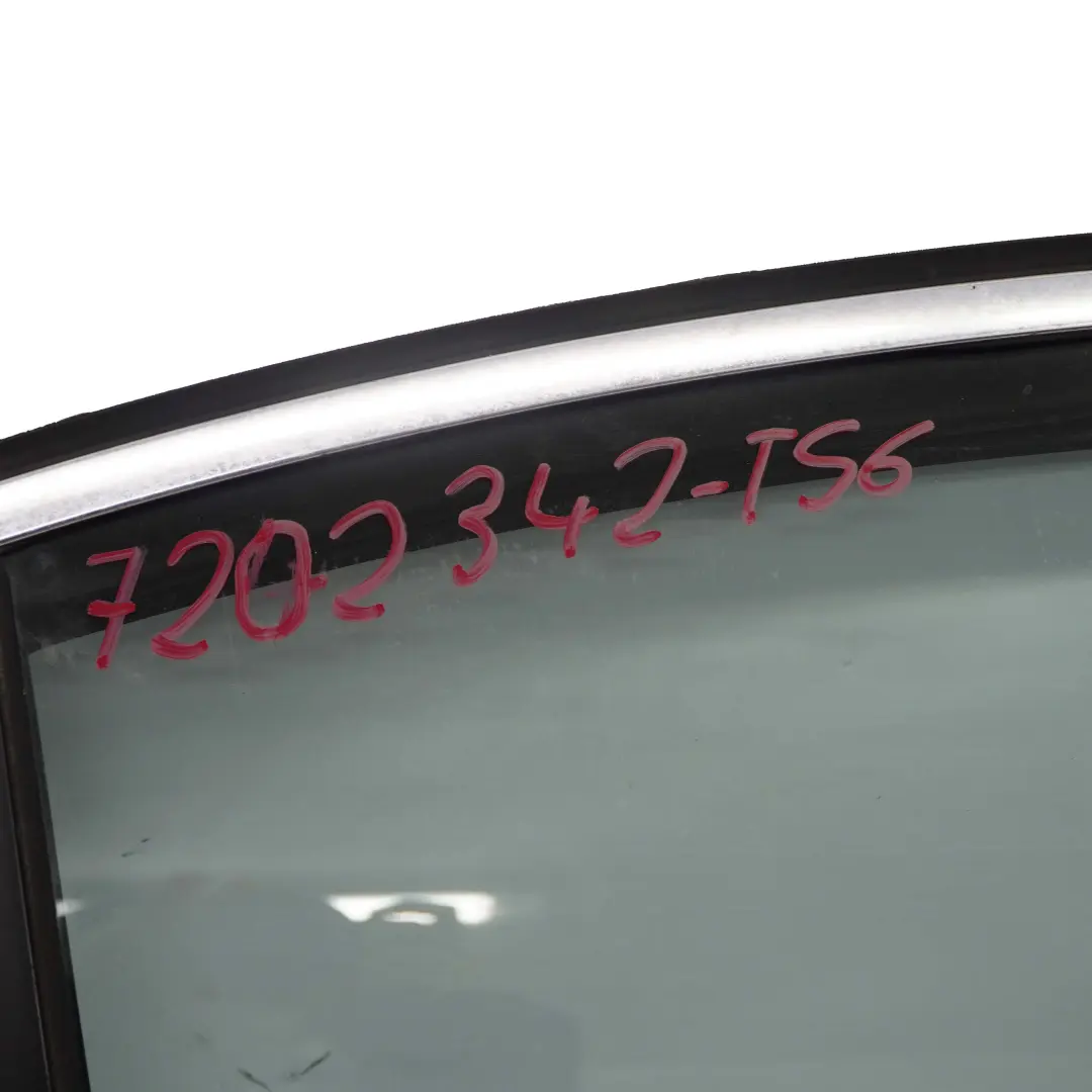 Door Rear Right O/S Titansilber Titan Silver Metallic - 354 to BMW 5 Series E60 6 with Part number 7202342 BMW 5 Series E60 6 Door Rear Right O/S Titansilber Titan Silver Metallic - 354 - SKU 7202342-TS6 - Part number 7202342