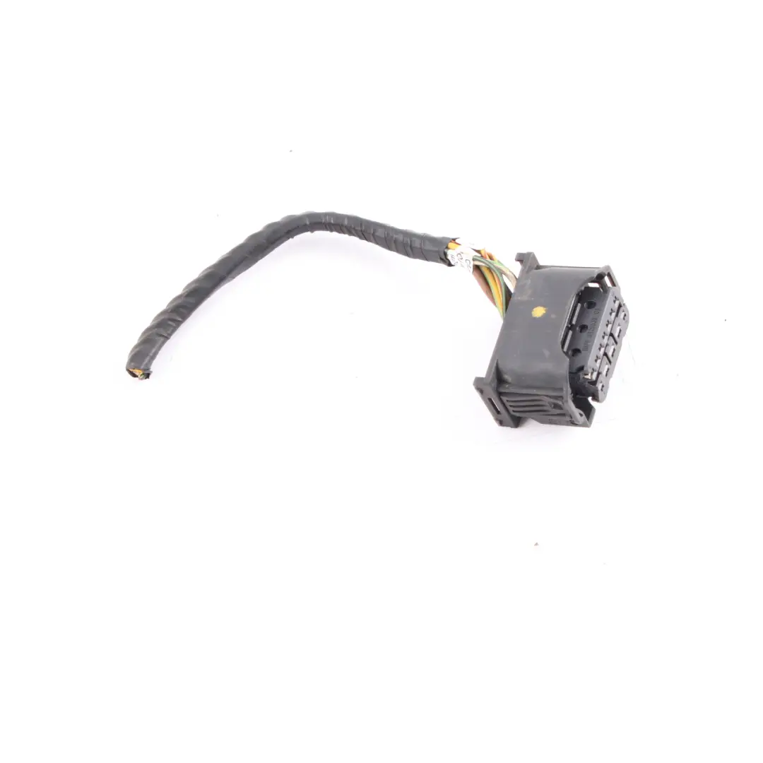 Headlight Lamp Light Plug Socket Wiring Front Left N/S 6925638 to BMW E90 E91 LCI with Part number 7202575 BMW E90 E91 LCI Headlight Lamp Light Plug Socket Wiring Front Left N/S 6925638 - SKU 7202575-4 - Part number 7202575