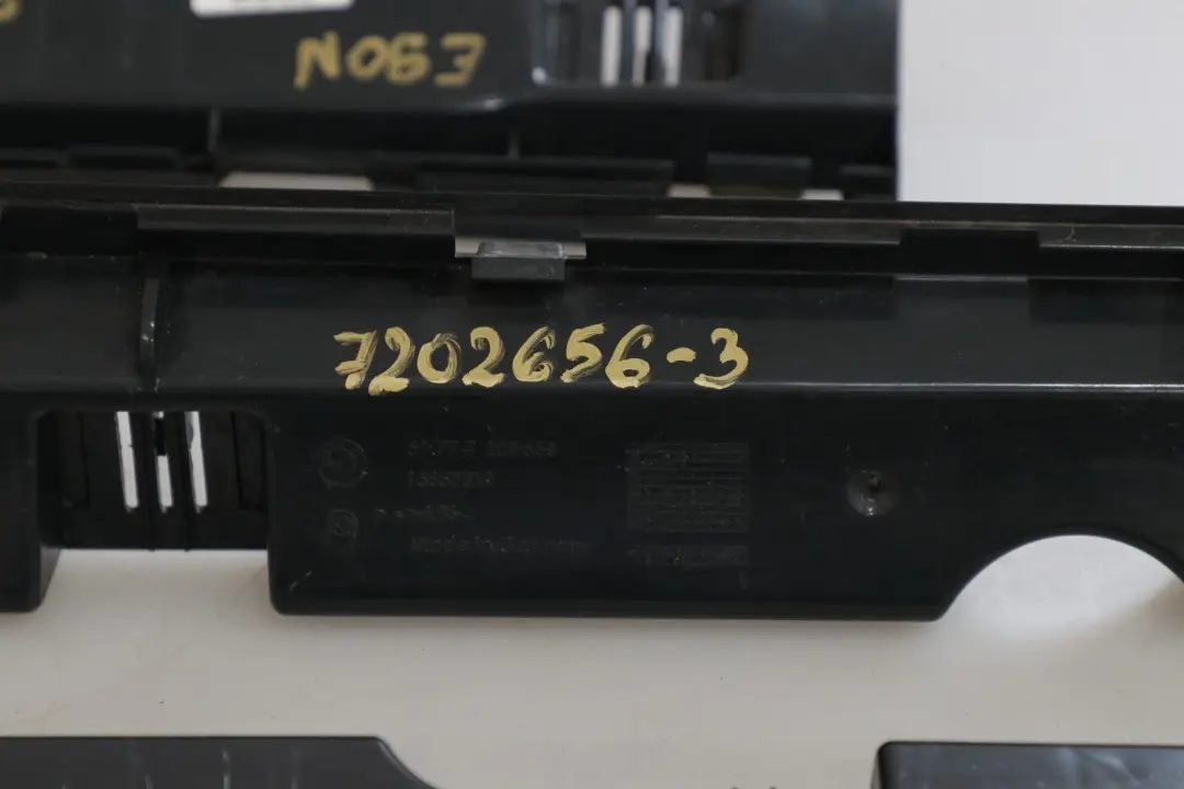 BMW 3 Series E90 E91 LCI Right Door Sill Holding Strip Skirt Set R1 R2 R3 R4 O/S - SKU 7202656-3 - Part number 7202656