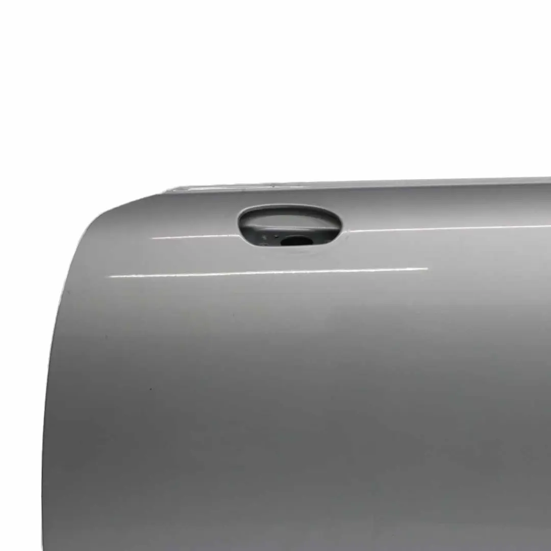 Vordere linke Tür Pure Silver Metallic - 900 für Mini R50 R52 R53 mit Teilenummer 7202911 Mini R50 R52 R53 Vordere linke Tür Pure Silver Metallic - 900 - SKU 7202911-PS1 - Teilenummer 7202911