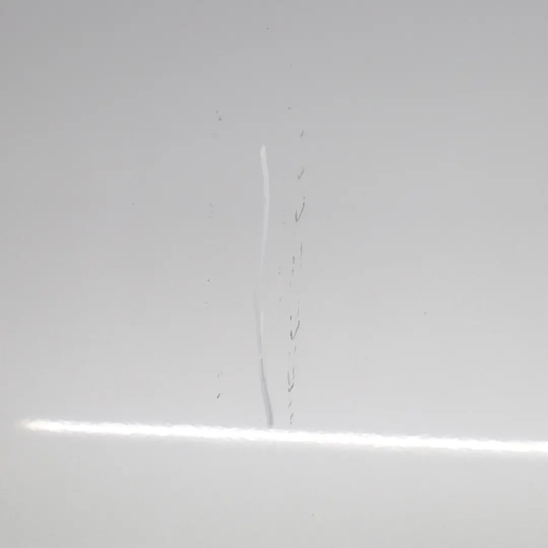 Puerta Delantera Derecha Plata Puro Metalizado - 900 para Mini Cooper R50 R52 R53 con número de pieza 7202912 Mini Cooper R50 R52 R53 Puerta Delantera Derecha Plata Puro Metalizado - 900 - SKU 7202912-PS2 - Número de pieza 7202912