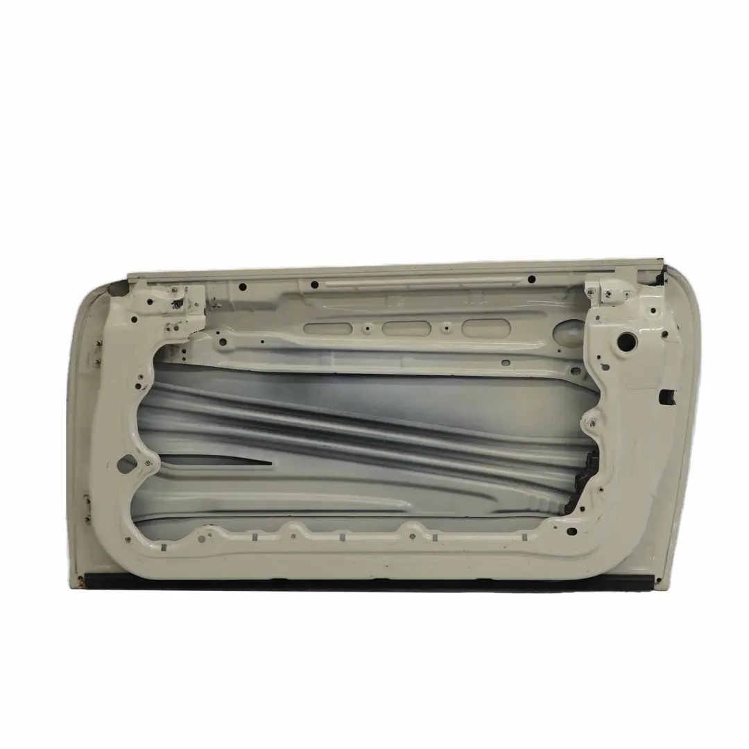 Puerta Delantera Derecha Pepper Blanco - 850 para Mini Cooper R50 R52 R53 con número de pieza 7202912 Mini Cooper R50 R52 R53 Puerta Delantera Derecha Pepper Blanco - 850 - SKU 7202912-PW1 - Número de pieza 7202912