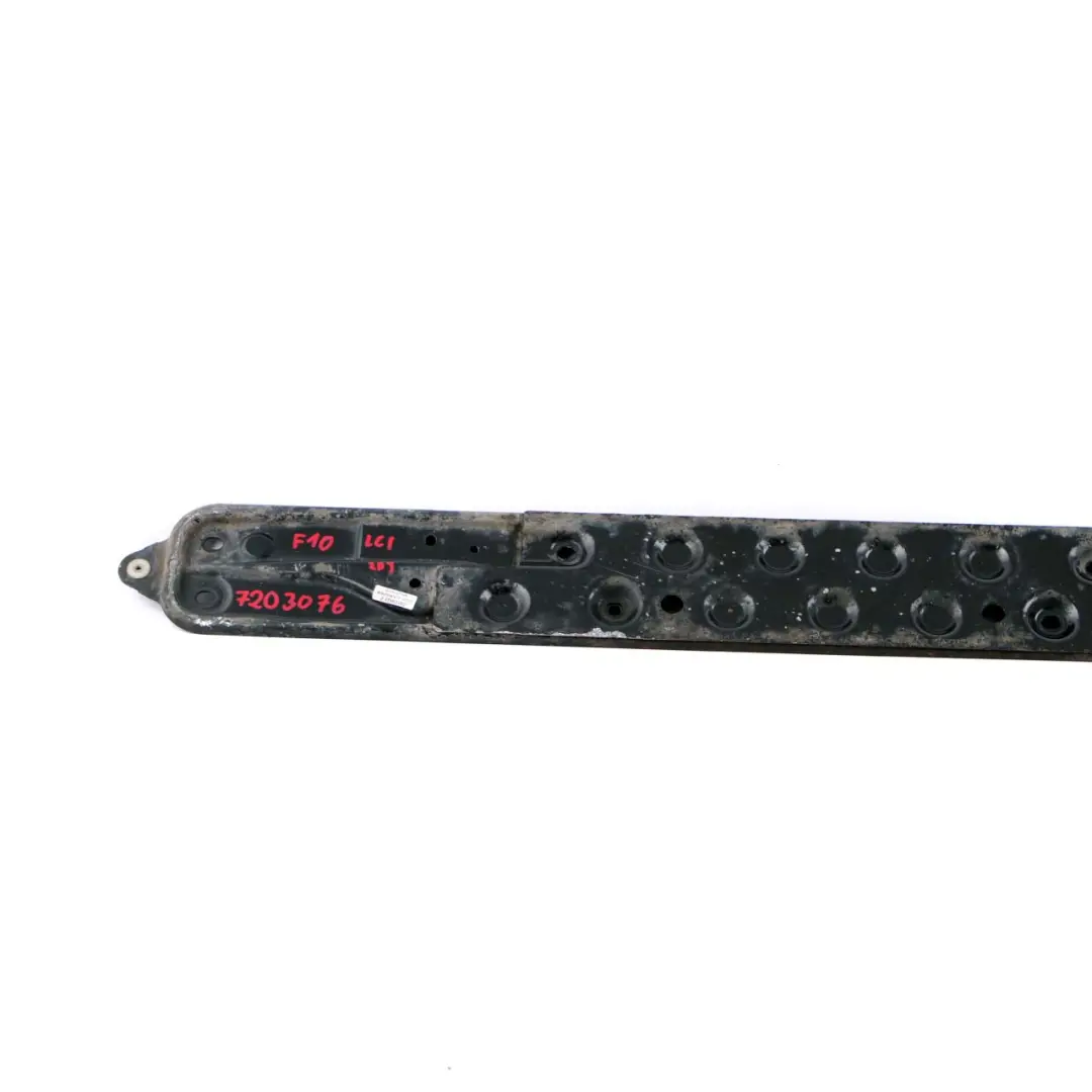 BMW F10 F11 F12 Biela Túnel Trasero Montaje Soporte Refuerzo - SKU 7203076 - Número de pieza 7203076