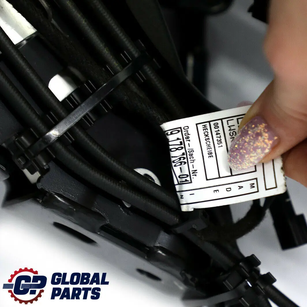 Lewy Zawias Mechanizm Dachu Dach do BMW E93 o numerze 7203115 BMW E93 Lewy Zawias Mechanizm Dachu Dach - SKU 7203115-1 - Numer Części 7203115