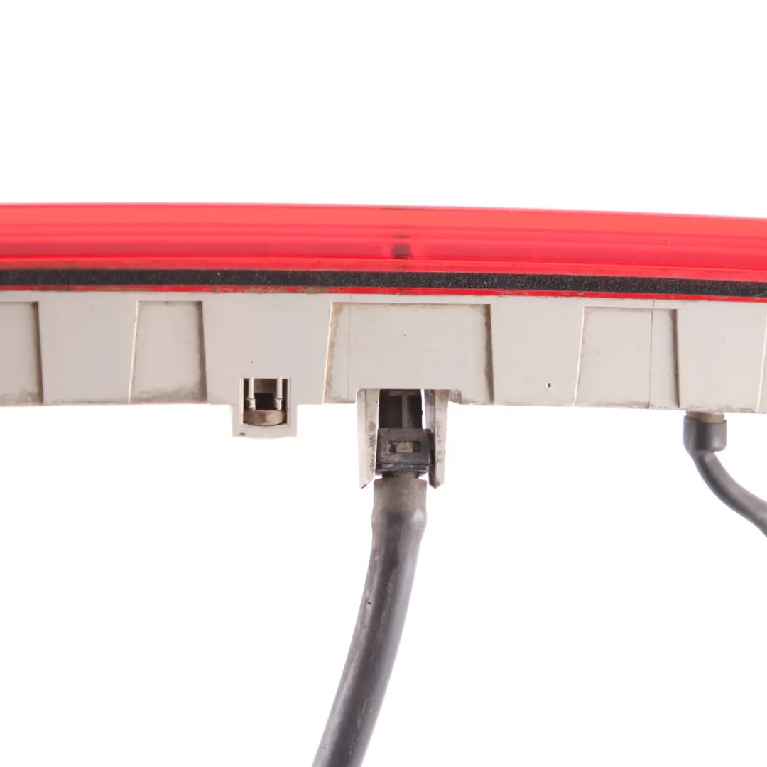 F11N Touring Terzo Faro Posteriore Luce Freno Rosso per BMW F11 con numero di parte 7203224 BMW F11 F11N Touring Terzo Faro Posteriore Luce Freno Rosso - SKU 7203224 - Numero di parte 7203224