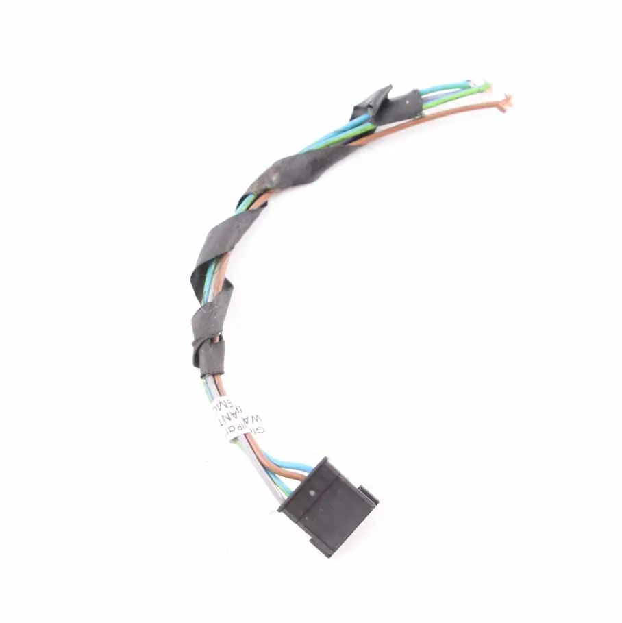 Fanale Posteriore Pannello Laterale Sinistro Spina Presa per BMW F10 Berlina con numero di parte 7203229 BMW F10 Berlina Fanale Posteriore Pannello Laterale Sinistro Spina Presa - SKU 7203229-3 - Numero di parte 7203229