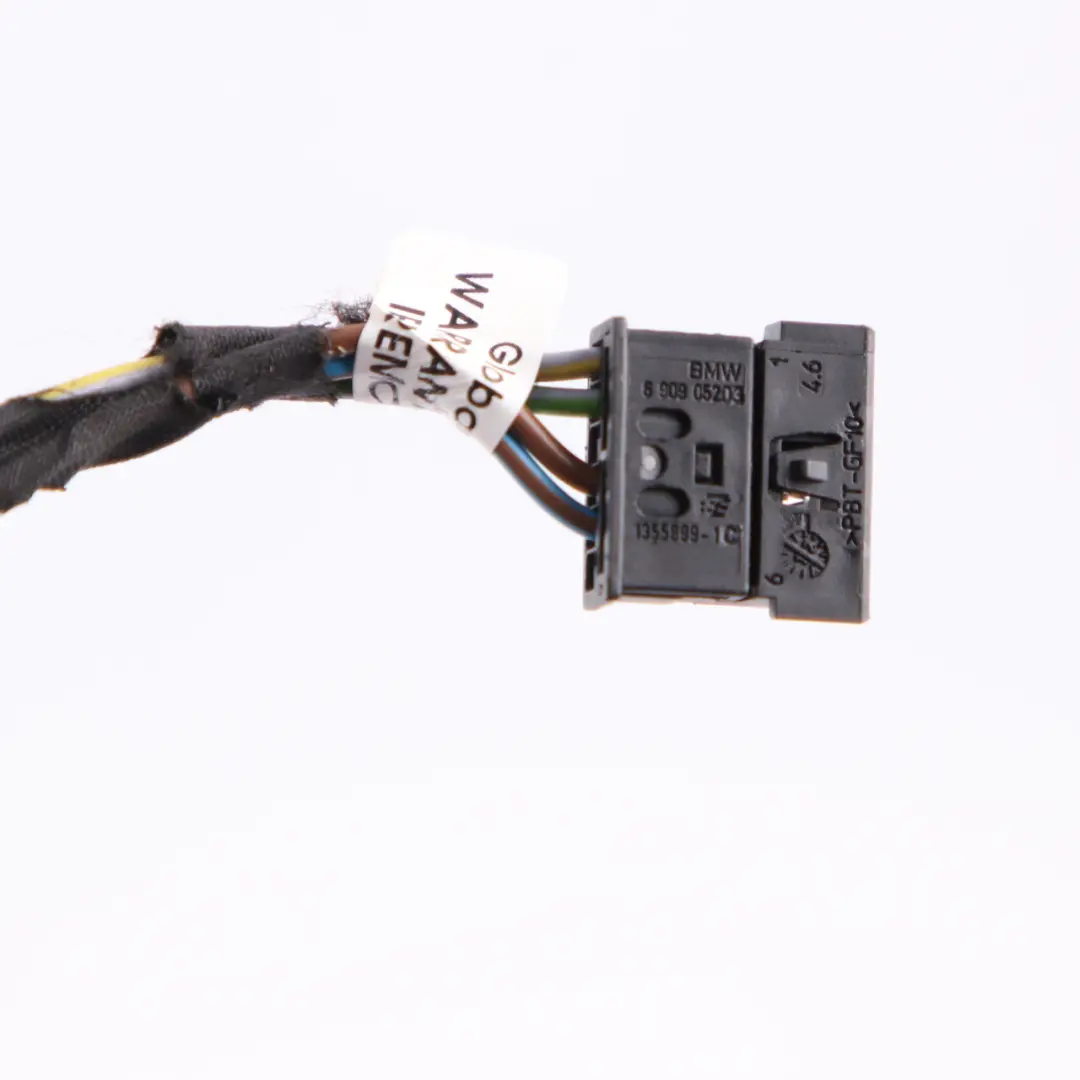 BMW F10 Rücklicht in der Seitenwand rechts Stecker Buchse Verkabelung 6909052 - SKU 7203230-2 - Teilenummer 7203230