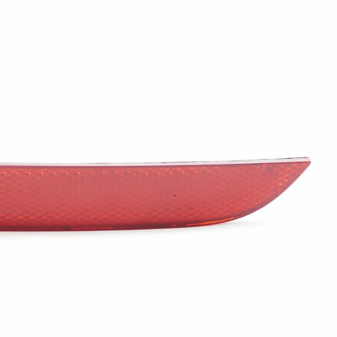 Parachoques Trasero Derecho Reflector de Luz Lateral para BMW Serie 5 F10 con número de pieza 7203238 BMW Serie 5 F10 Parachoques Trasero Derecho Reflector de Luz Lateral - SKU 7203238 - Número de pieza 7203238