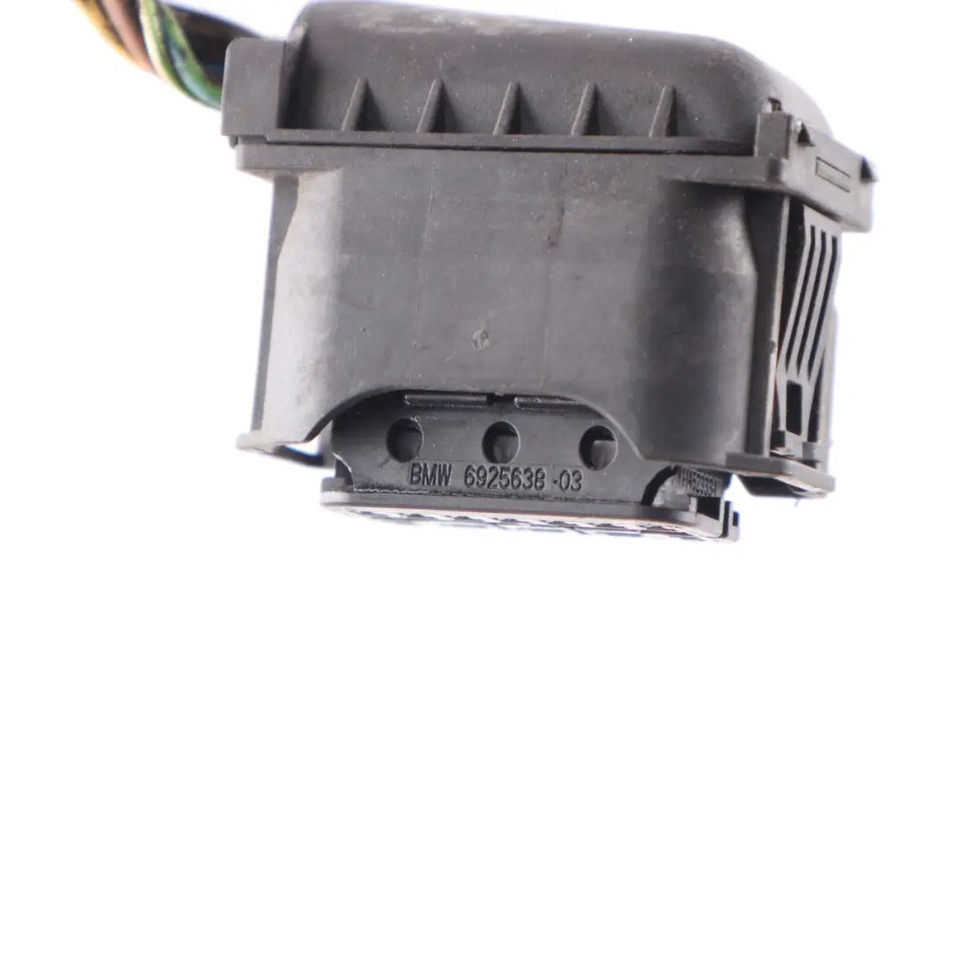 Headlight Headlamp Lamp Front Right O/S Plug Socket Wiring 6925638 to BMW F10 F11 with Part number 7203242 BMW F10 F11 Headlight Headlamp Lamp Front Right O/S Plug Socket Wiring 6925638 - SKU 7203242-1 - Part number 7203242