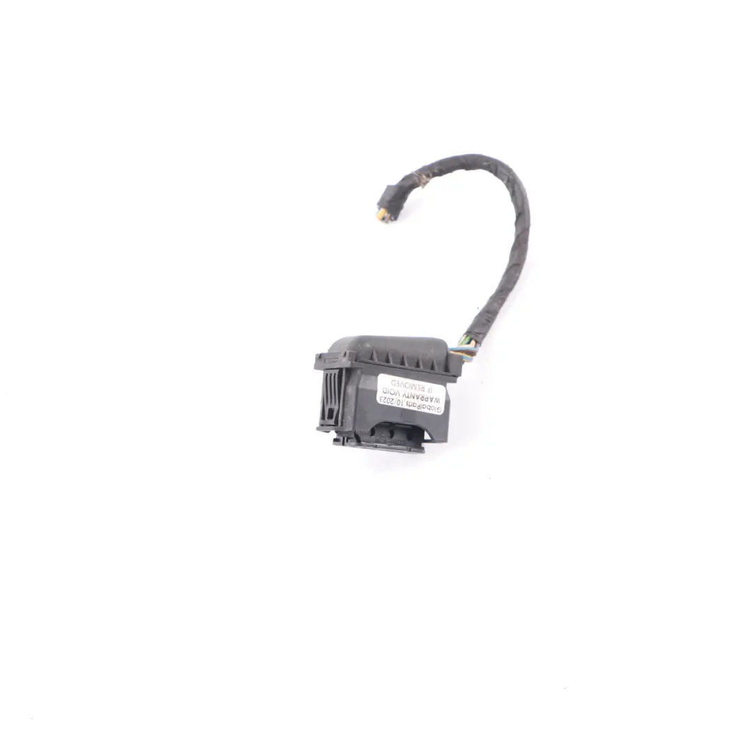 BMW F10 F11 Headlight Headlamp Lamp Front Right O/S Plug Socket Wiring 6925638 - SKU 7203242-1 - Part number 7203242