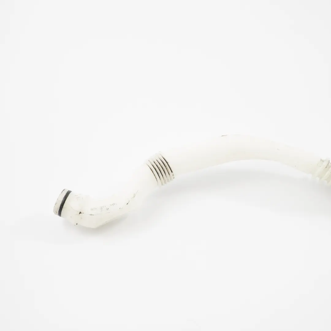 Tubo Di Riempimento Contenitore Di Lavaggio Flacone per BMW F10 F11 F12 F13 con numero di parte 7203270 BMW F10 F11 F12 F13 Tubo Di Riempimento Contenitore Di Lavaggio Flacone - SKU 7203270 - Numero di parte 7203270