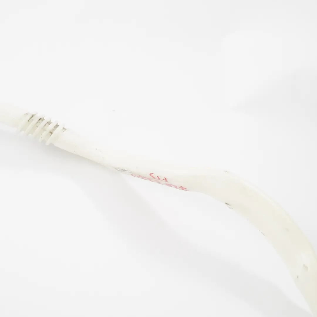 Tubo Di Riempimento Contenitore Di Lavaggio Flacone per BMW F10 F11 F12 F13 con numero di parte 7203270 BMW F10 F11 F12 F13 Tubo Di Riempimento Contenitore Di Lavaggio Flacone - SKU 7203270 - Numero di parte 7203270