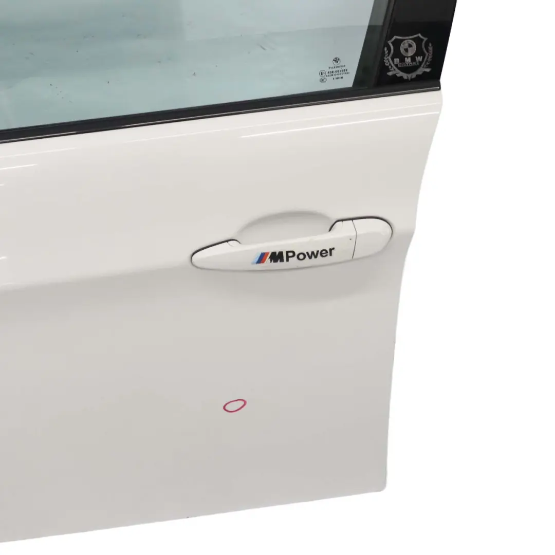 Drzwi lewe przednie Alpinweiss do BMW E90 E91 o numerze 7203643 BMW E90 E91 Drzwi lewe przednie Alpinweiss - SKU 7203643-AW2 - Numer Części 7203643