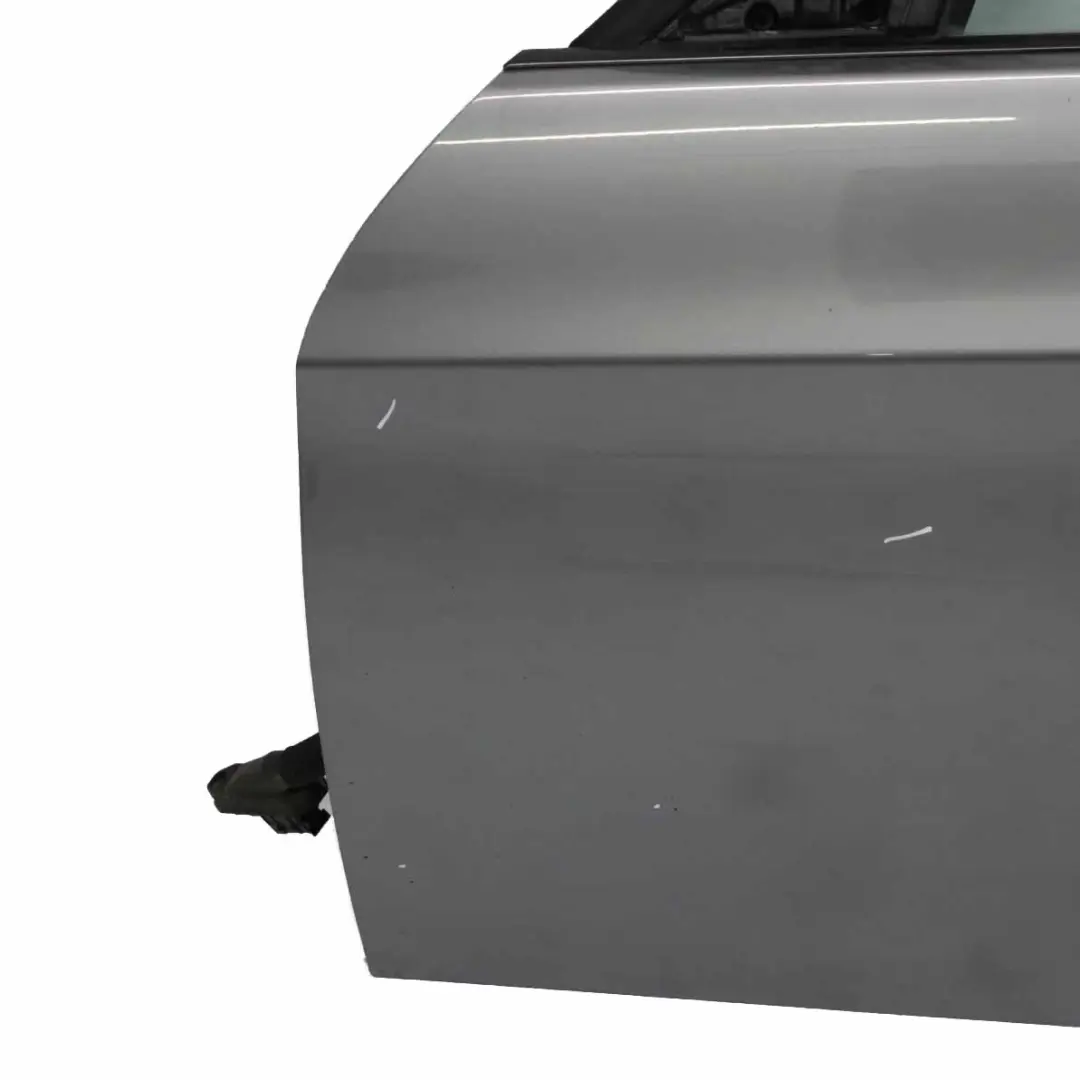 Puerta Delantera Izquierda Spacegrau Gris Espacial Metalizado - A52 para BMW E90 E91 con número de pieza 7203643 BMW E90 E91 Puerta Delantera Izquierda Spacegrau Gris Espacial Metalizado - A52 - SKU 7203643-SCG - Número de pieza 7203643