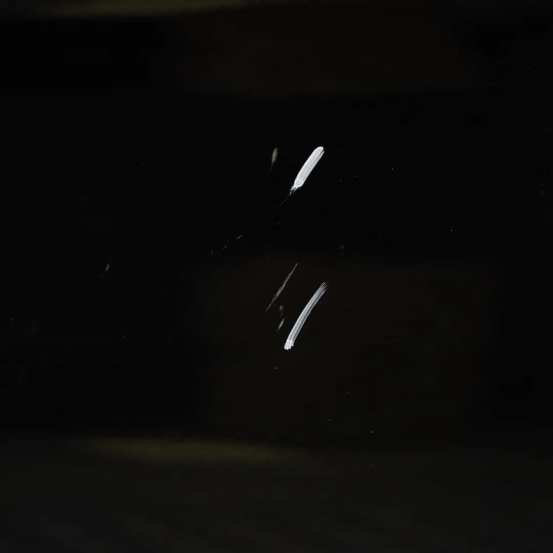 Drzwi Lewe Przednie Schwarz 2 Black - 668 do BMW E90 E91 o numerze 7203643 BMW E90 E91 Drzwi Lewe Przednie Schwarz 2 Black - 668 - SKU 7203643-SCH - Numer Części 7203643