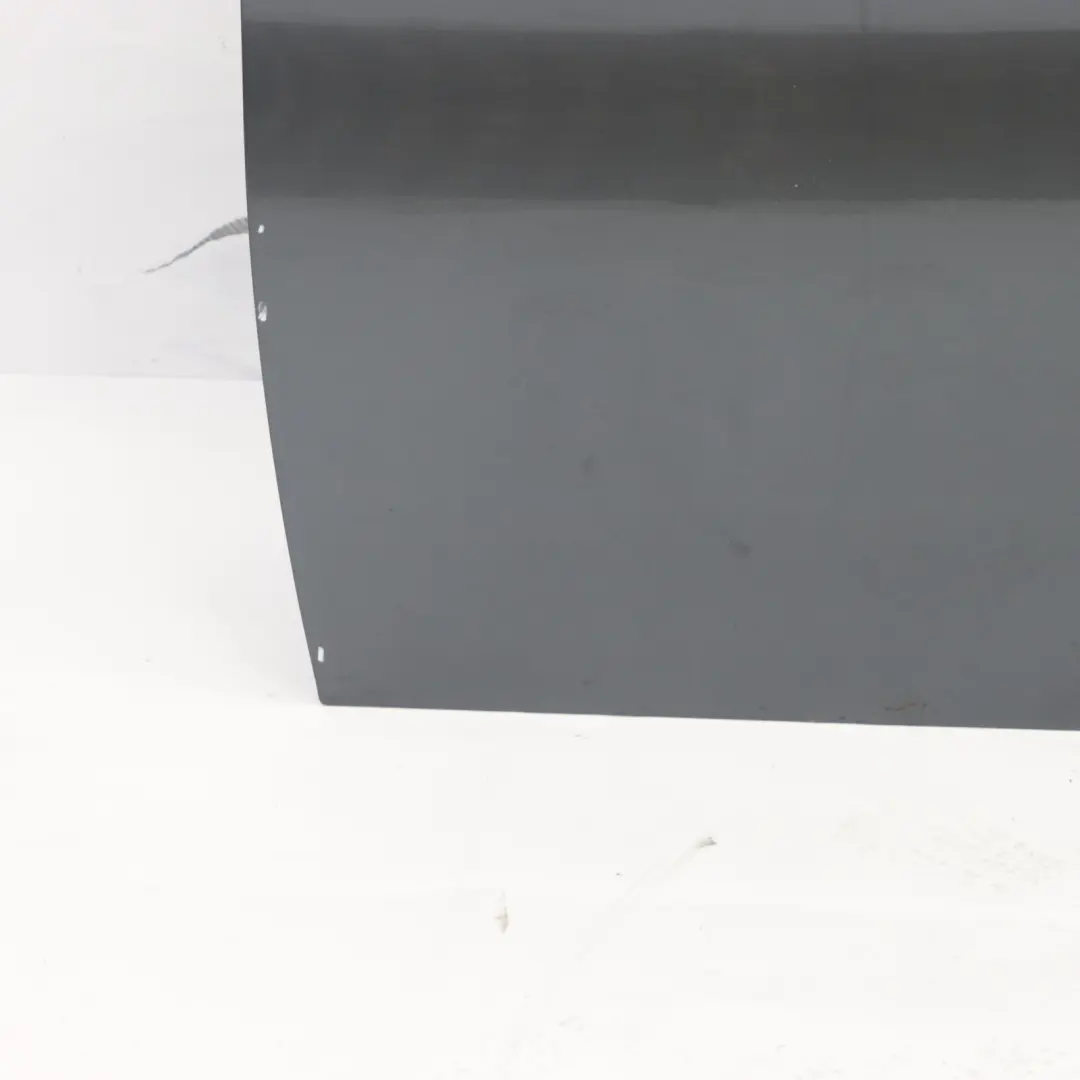 Porta anteriore sinistra Sparkling Graphite Metallic - A22 per BMW E90 E91 con numero di parte 7203643 BMW E90 E91 Porta anteriore sinistra Sparkling Graphite Metallic - A22 - SKU 7203643-SG3 - Numero di parte 7203643