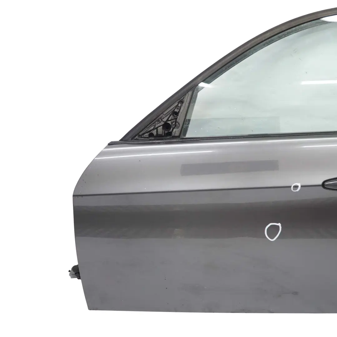 Puerta Delantera Lado Izquierdo E91 Sparkling Graphite Metallic - A22 para BMW E90 con número de pieza 7203643 BMW E90 Puerta Delantera Lado Izquierdo E91 Sparkling Graphite Metallic - A22 - SKU 7203643-SG5 - Número de pieza 7203643