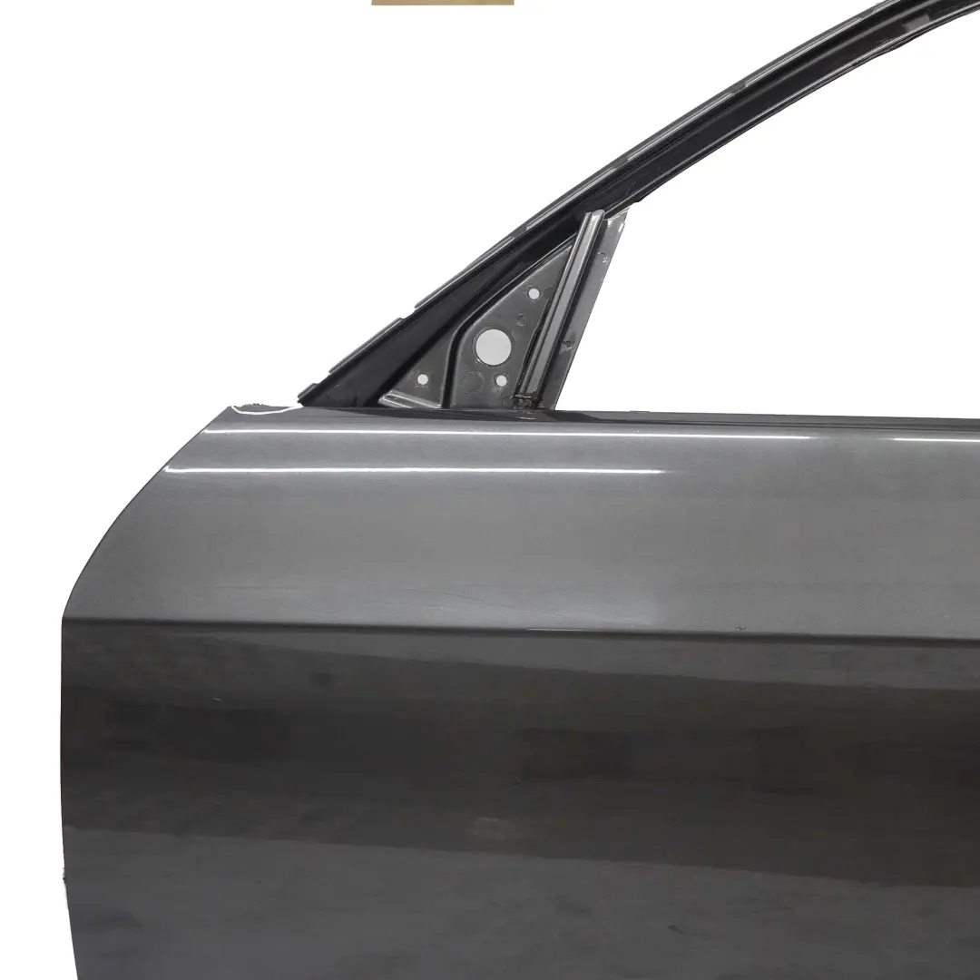 Puerta Delantera Izquierda Sparkling Graphite Metallic - A22 para BMW E90 E91 con número de pieza 7203643 BMW E90 E91 Puerta Delantera Izquierda Sparkling Graphite Metallic - A22 - SKU 7203643-SG - Número de pieza 7203643