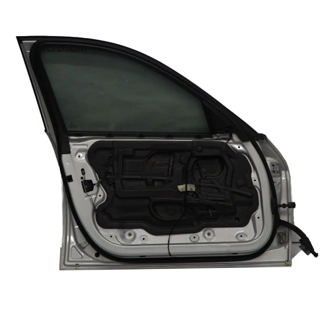 Puerta Delantera Izquierda Titansilber Silver Silber - 354 para BMW E90 E91 con número de pieza 7203643 BMW E90 E91 Puerta Delantera Izquierda Titansilber Silver Silber - 354 - SKU 7203643-TS4 - Número de pieza 7203643