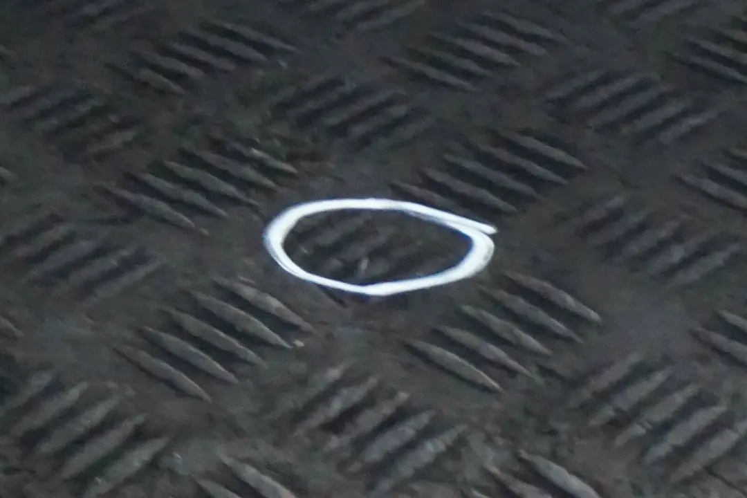 BMW E90 E91 3 Puerta Delantera Derecha Carbonschwarz Carbon Black - 416 - SKU 7203644-CAR3 - Número de pieza 7203644