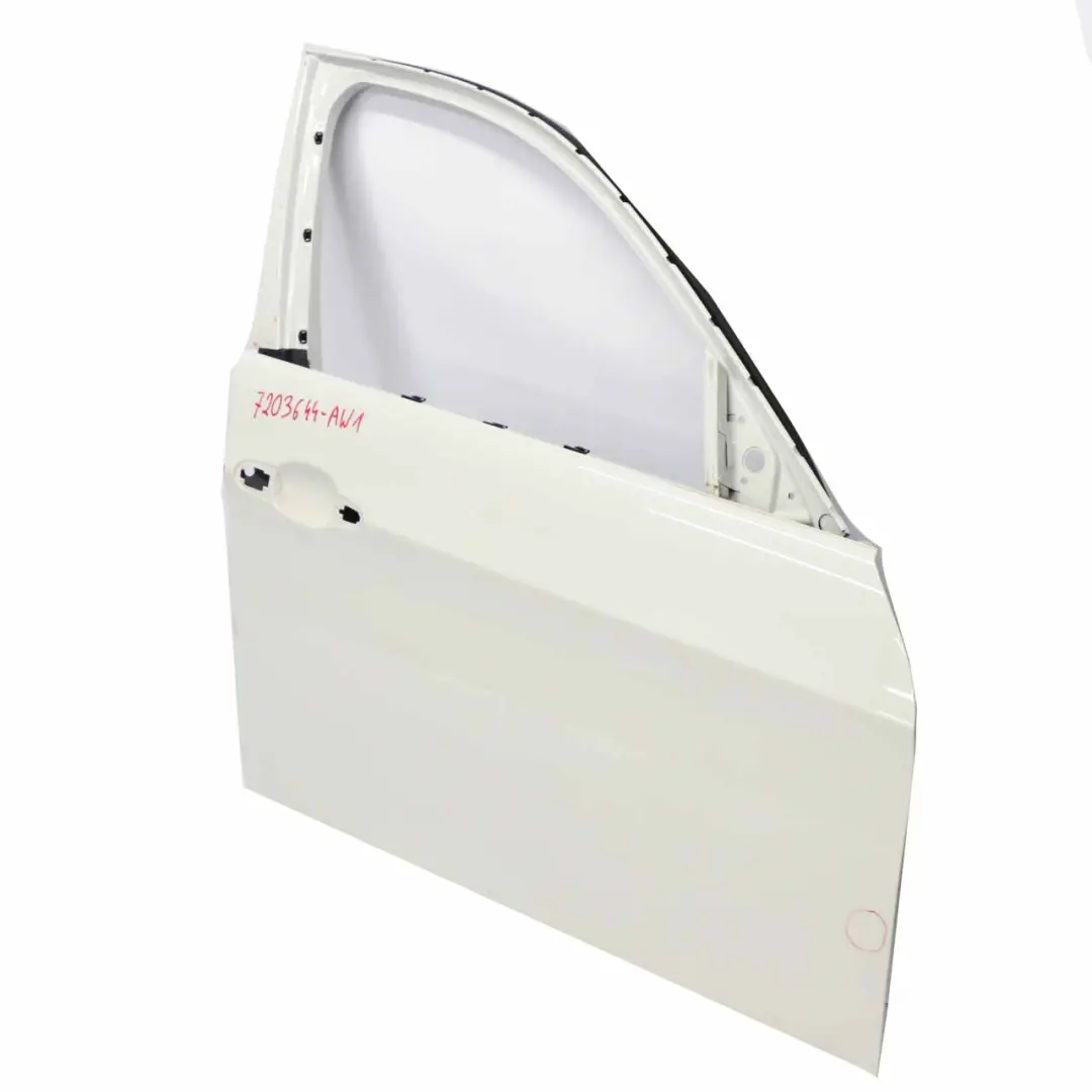 Porta anteriore destra Alpinweiss Alpine White - 300 per BMW E90 con numero di parte 7203644 BMW E90 Porta anteriore destra Alpinweiss Alpine White - 300 - SKU 7203644-AW1 - Numero di parte 7203644